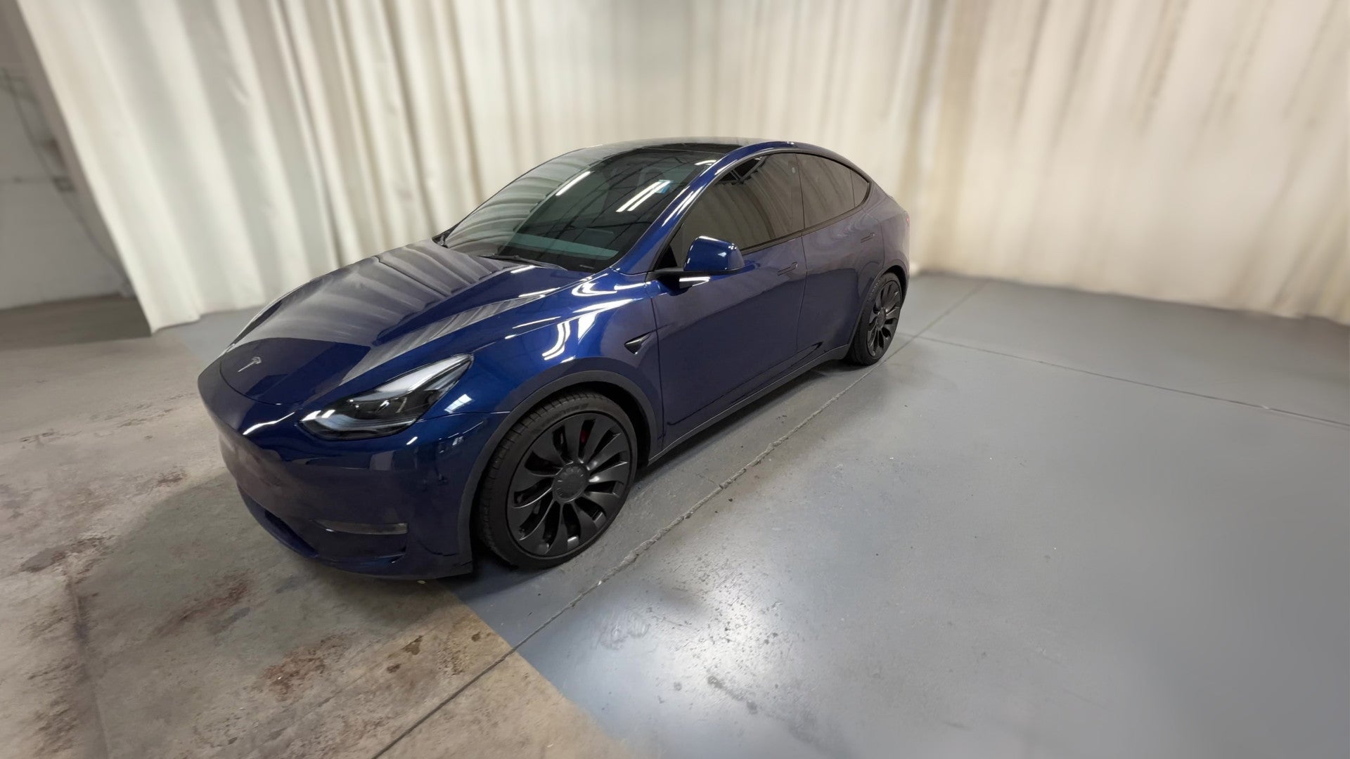2023 Tesla Model Y vehicle photo