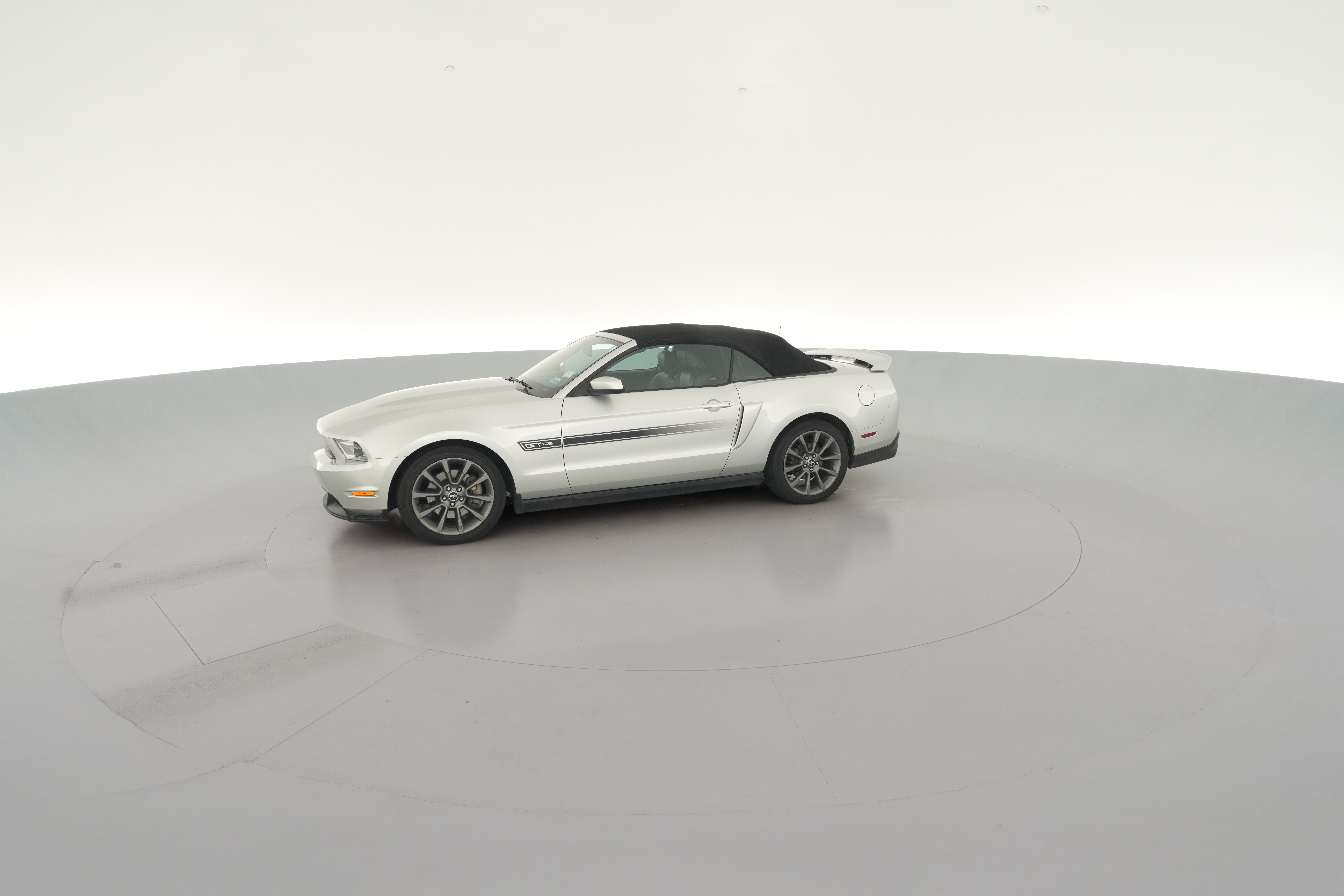 2012 Ford Mustang GT Premium - Photo 25