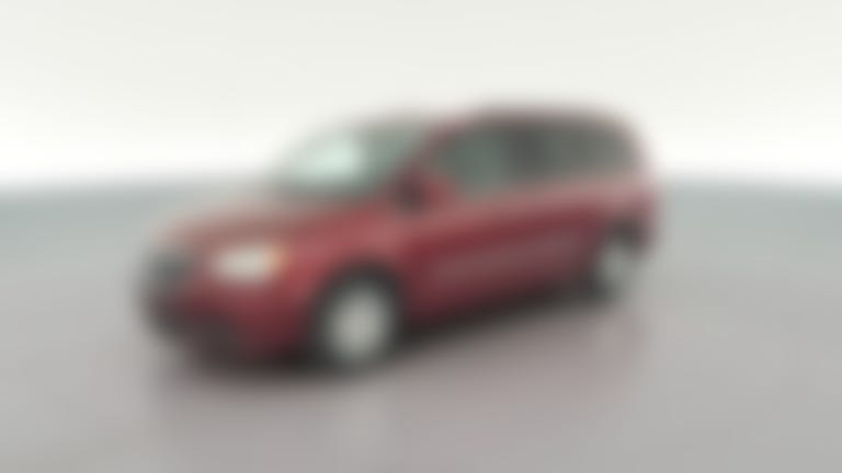 2016 Chrysler Town & Country vehicle photo