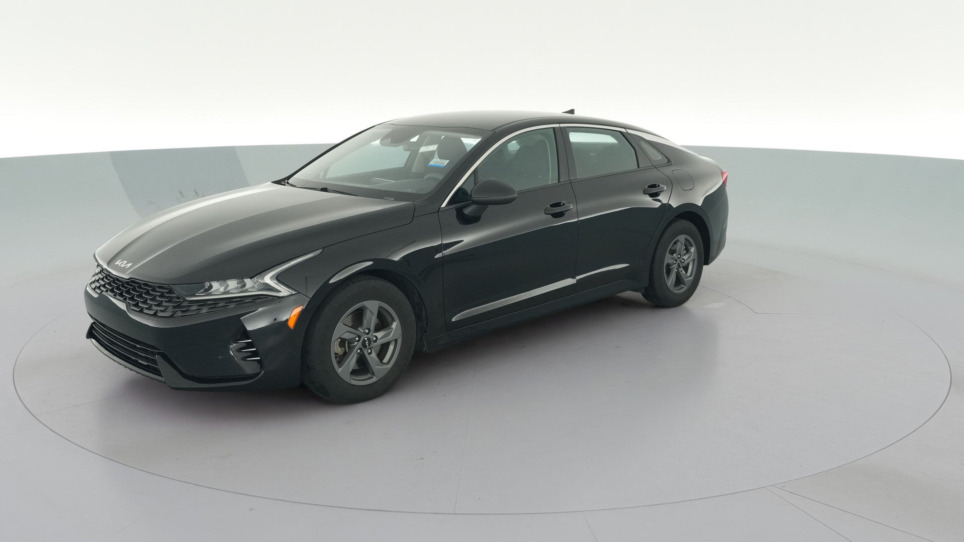 2022 Kia K5 vehicle photo