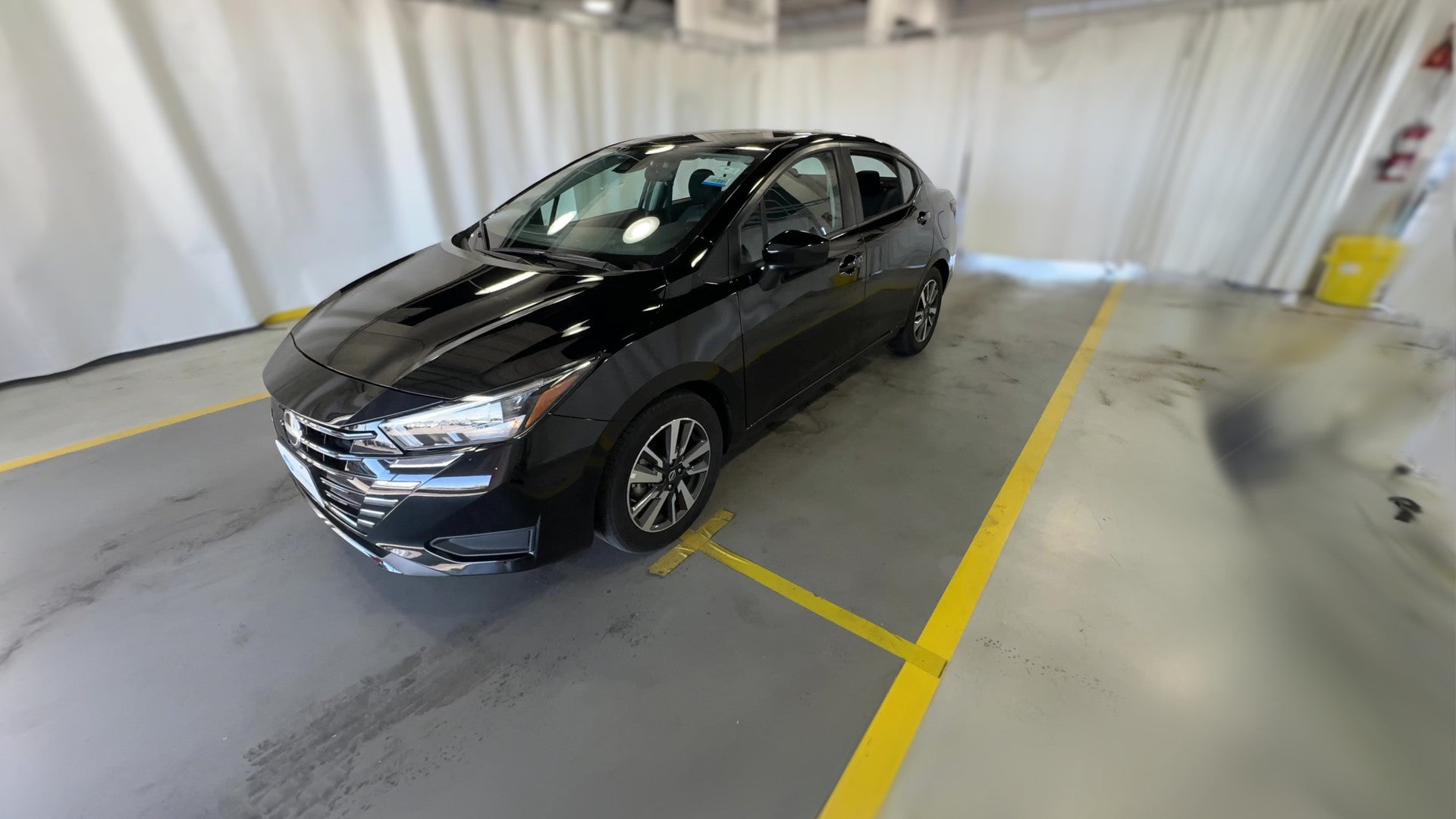 2025 Nissan Versa vehicle photo