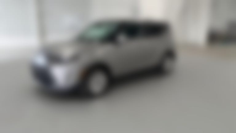 2025 Kia Soul vehicle photo