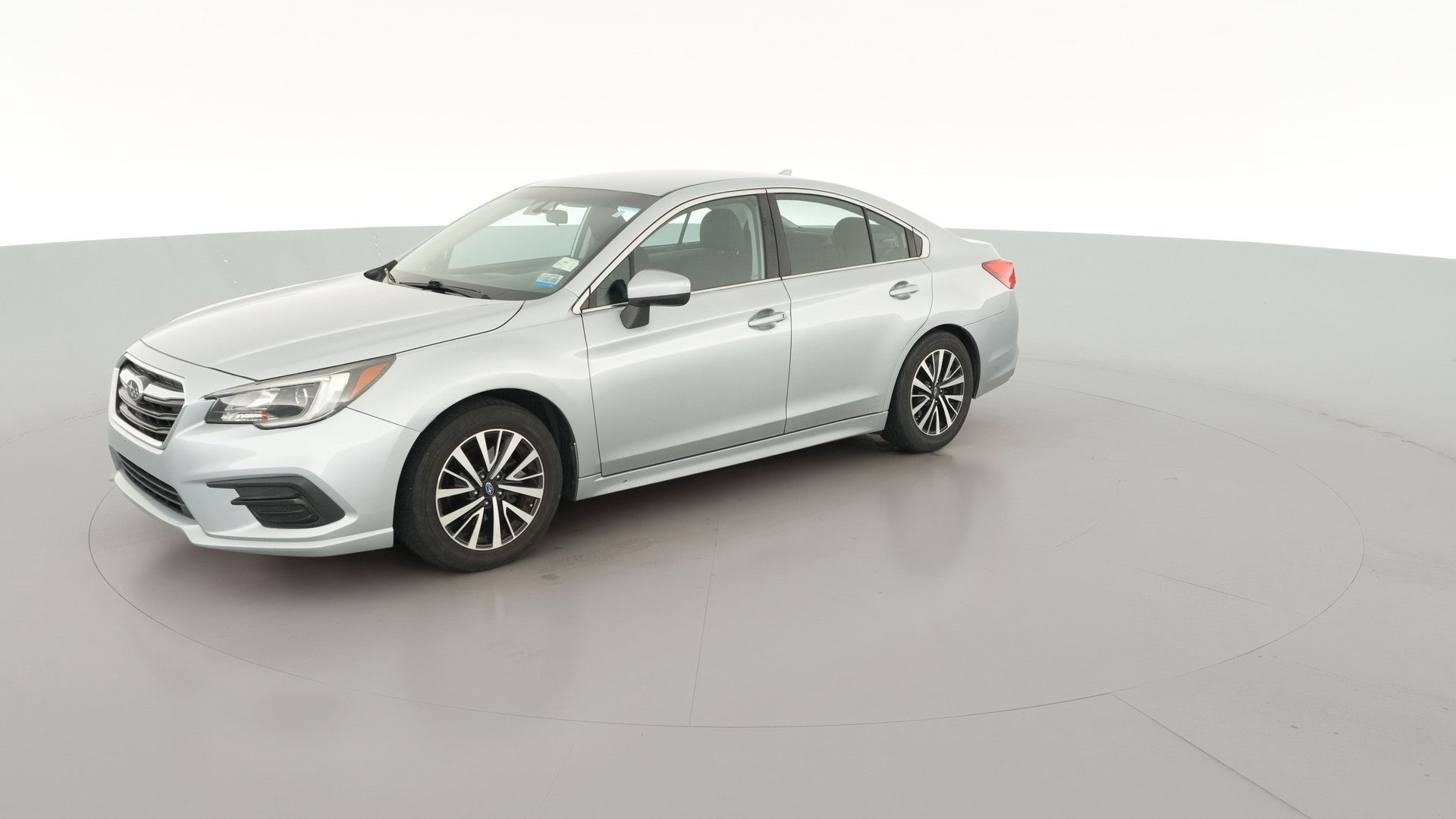 2018 Subaru Legacy vehicle photo