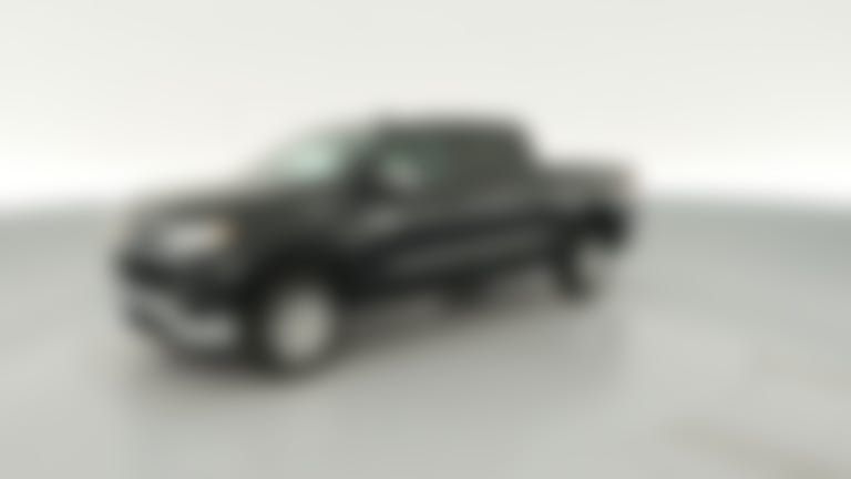 2025 Chevrolet Silverado 1500 Crew Cab vehicle photo