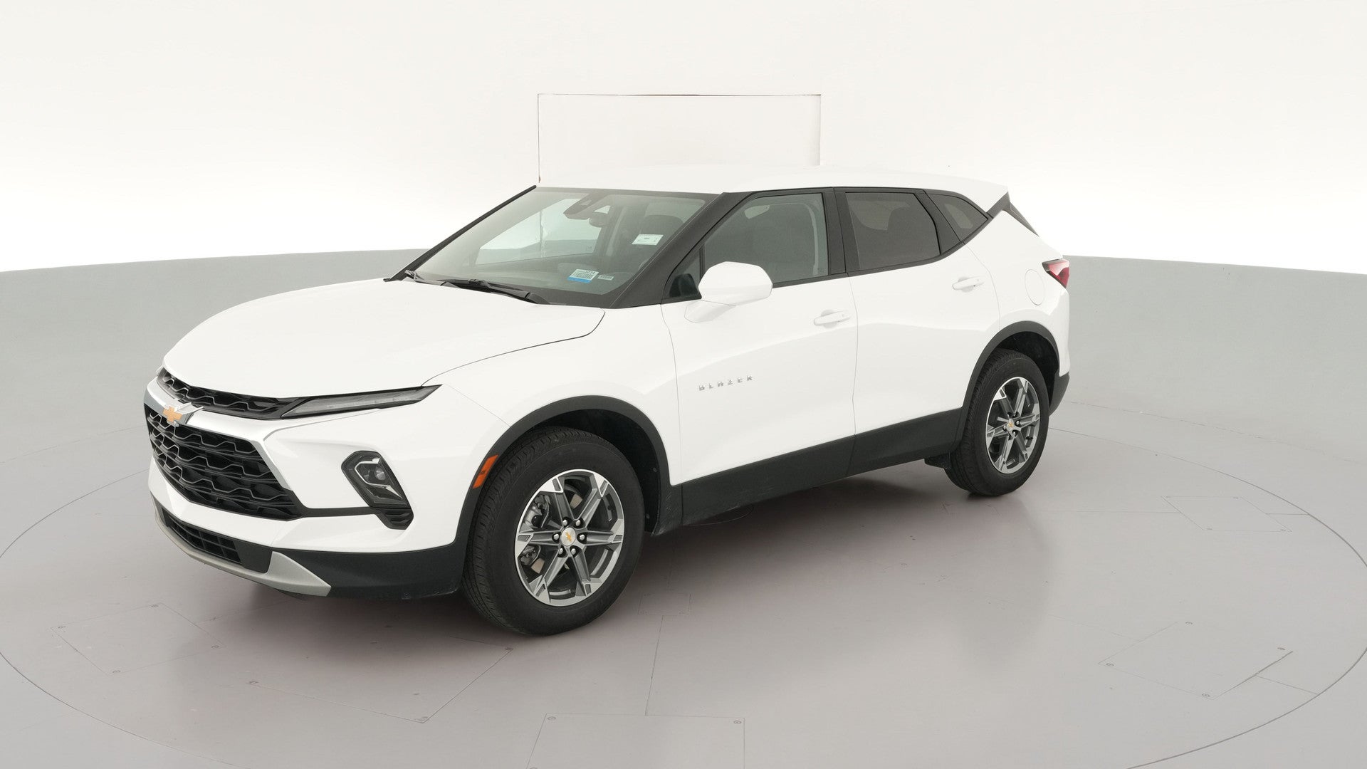 2025 Chevrolet Blazer vehicle photo