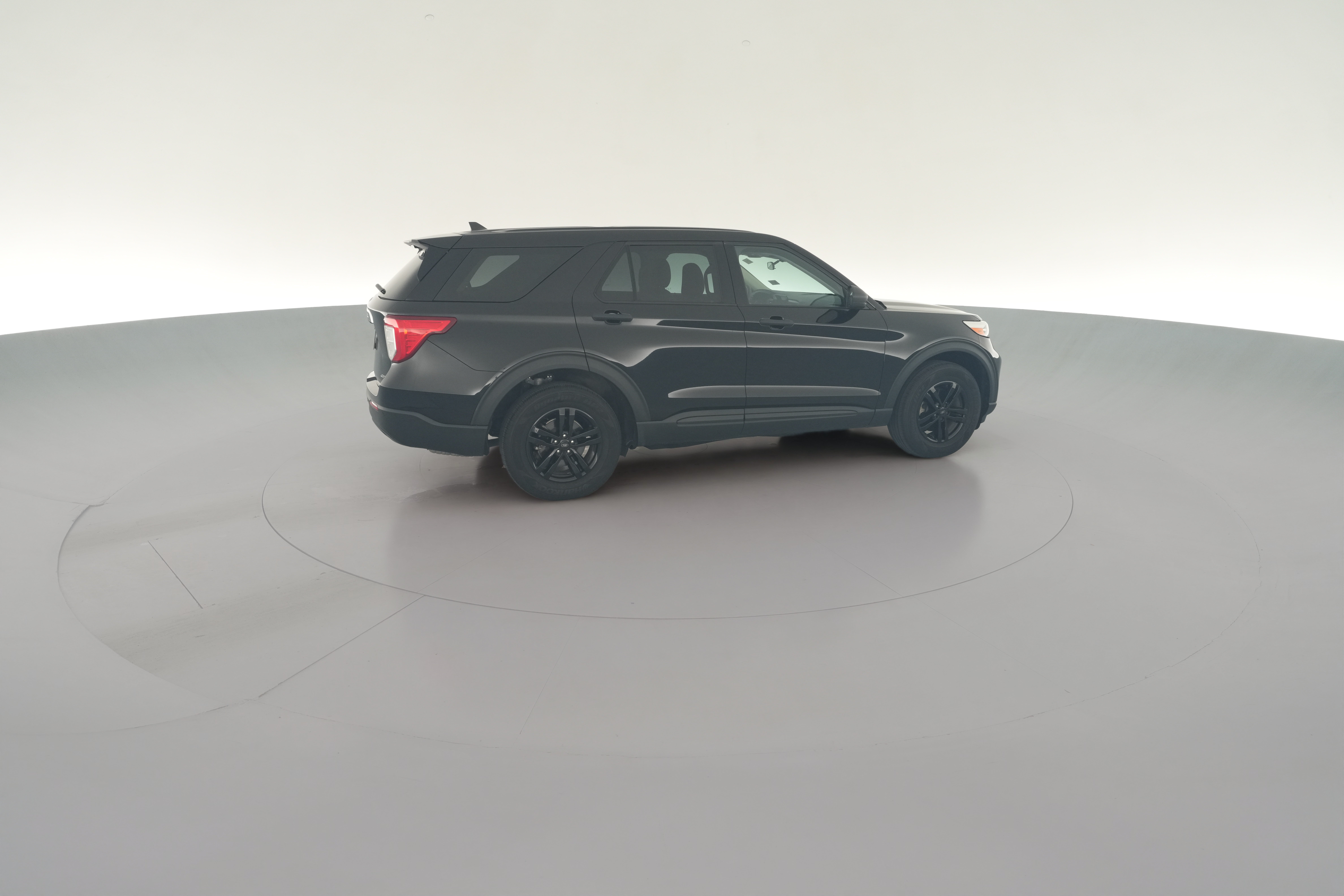 2023 Ford Explorer Base - Photo 36