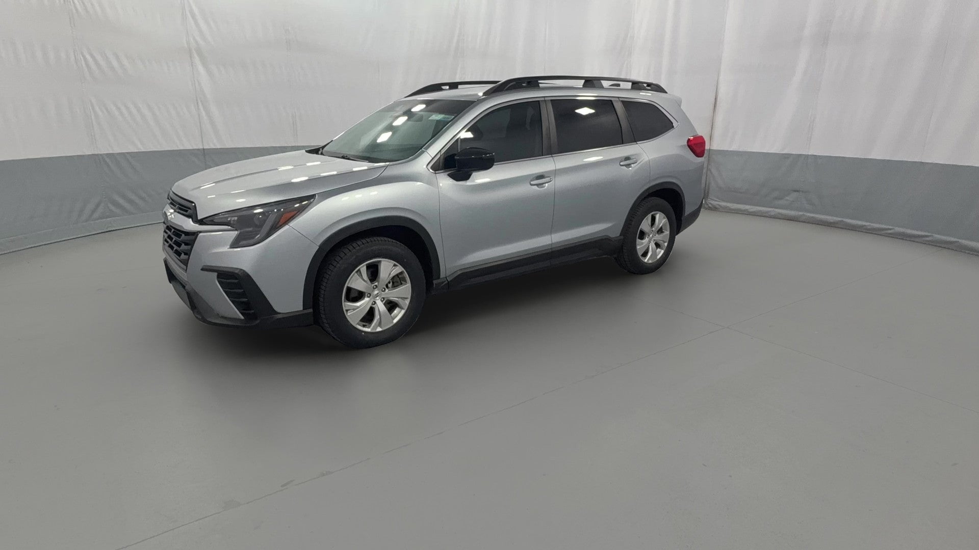 2024 Subaru Ascent vehicle photo