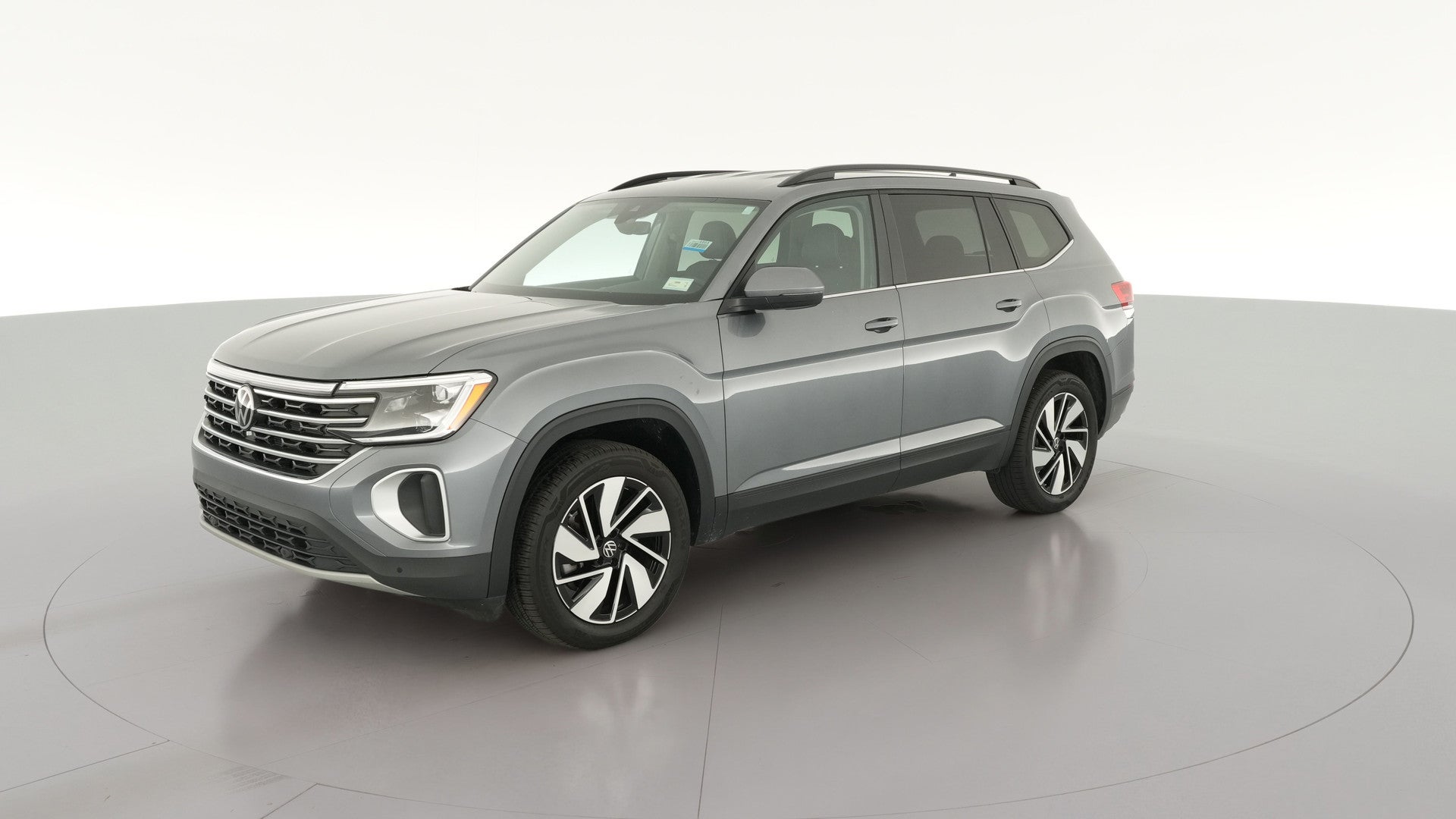 2025 Volkswagen Atlas vehicle photo