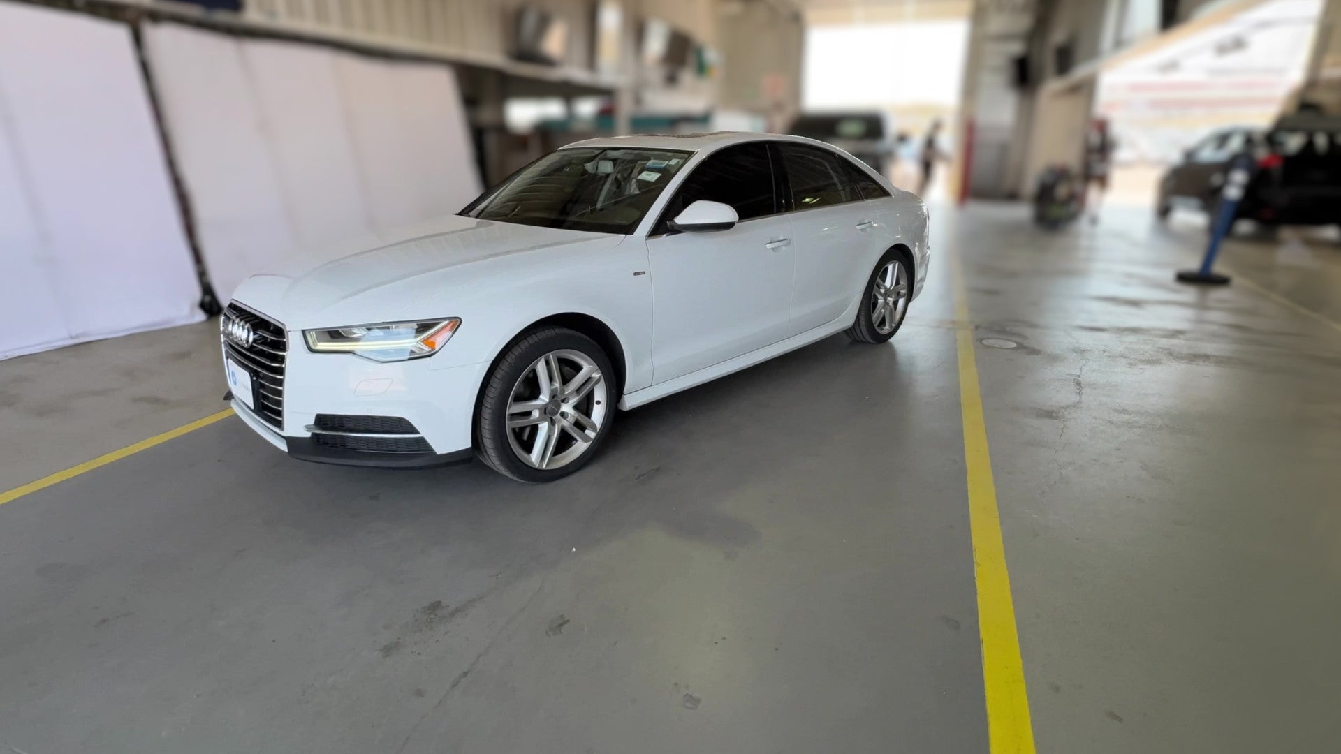 2016 Audi A6 vehicle photo