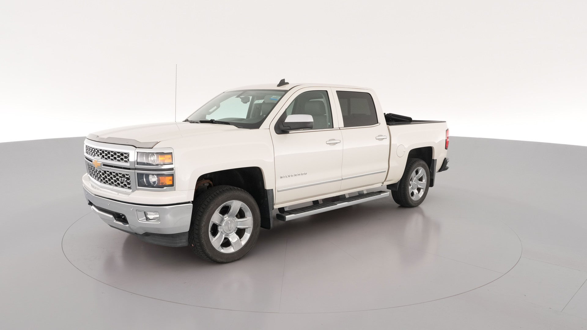 2015 Chevrolet Silverado 1500 Crew Cab vehicle photo