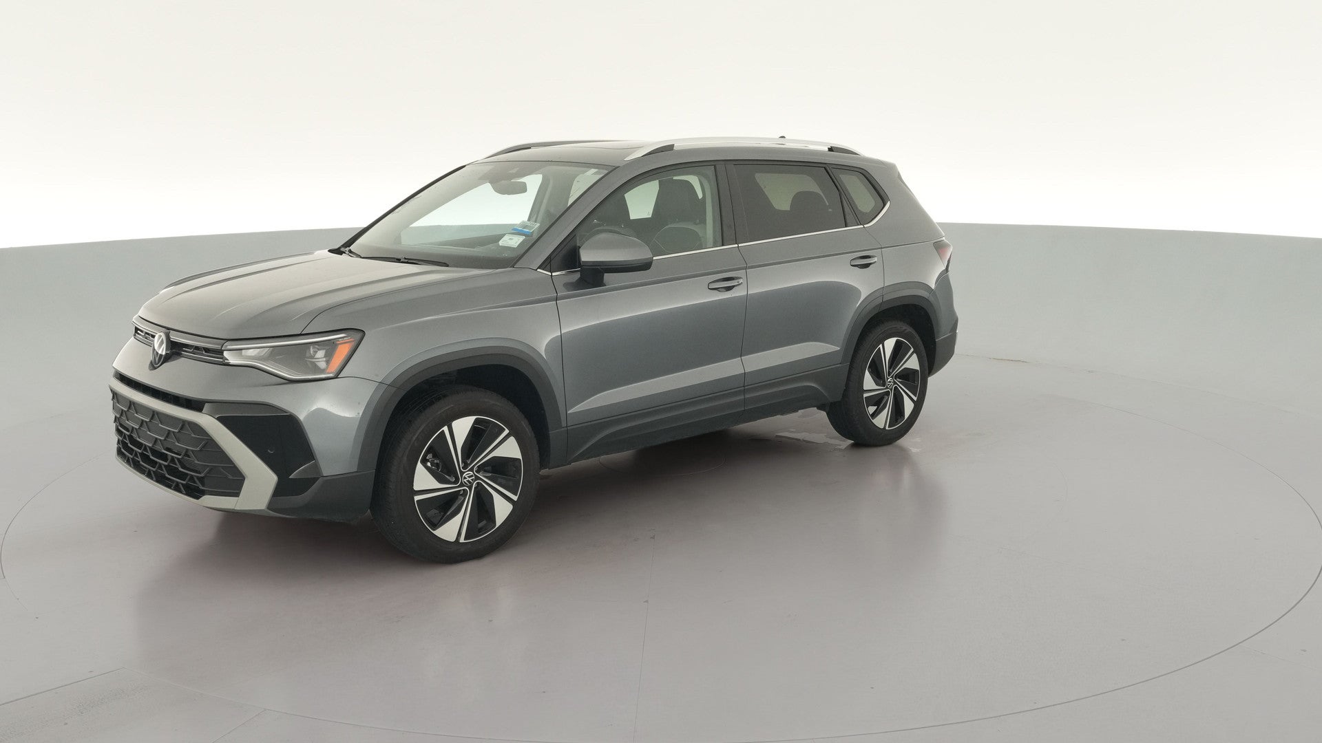 2025 Volkswagen Taos vehicle photo
