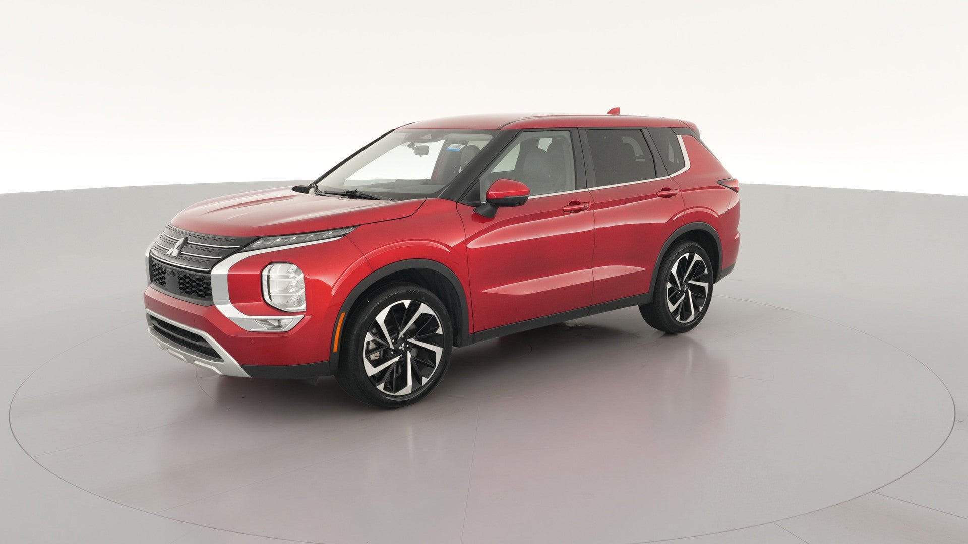 2024 Mitsubishi Outlander vehicle photo