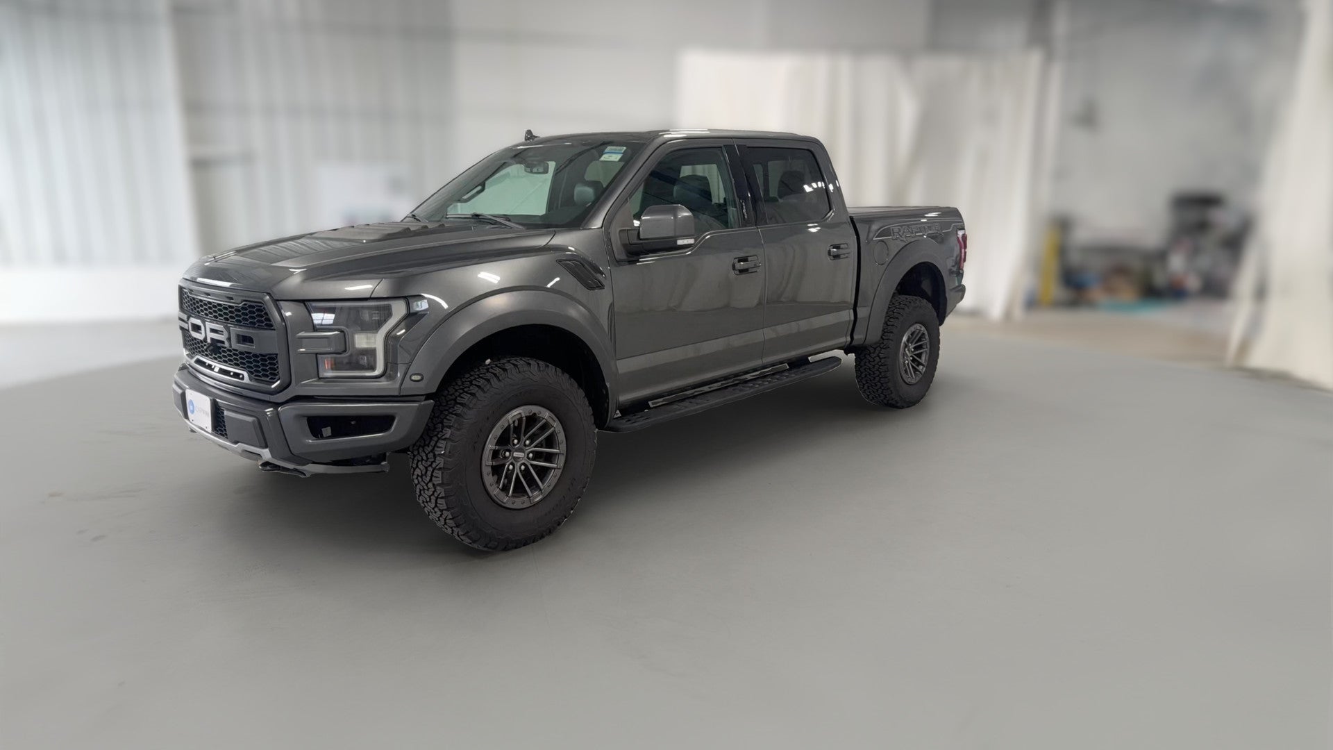 2019 Ford F150 SuperCrew Cab vehicle photo