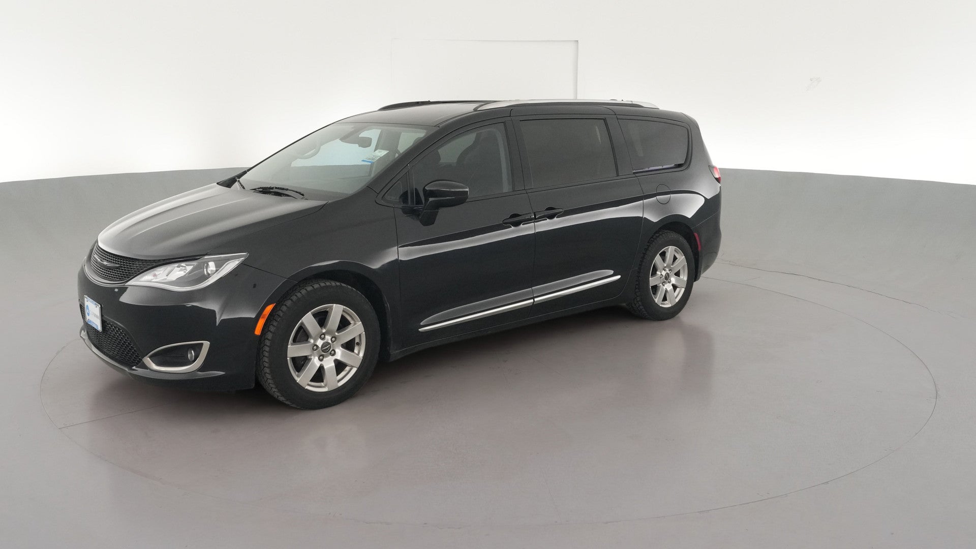 2018 Chrysler Pacifica vehicle photo