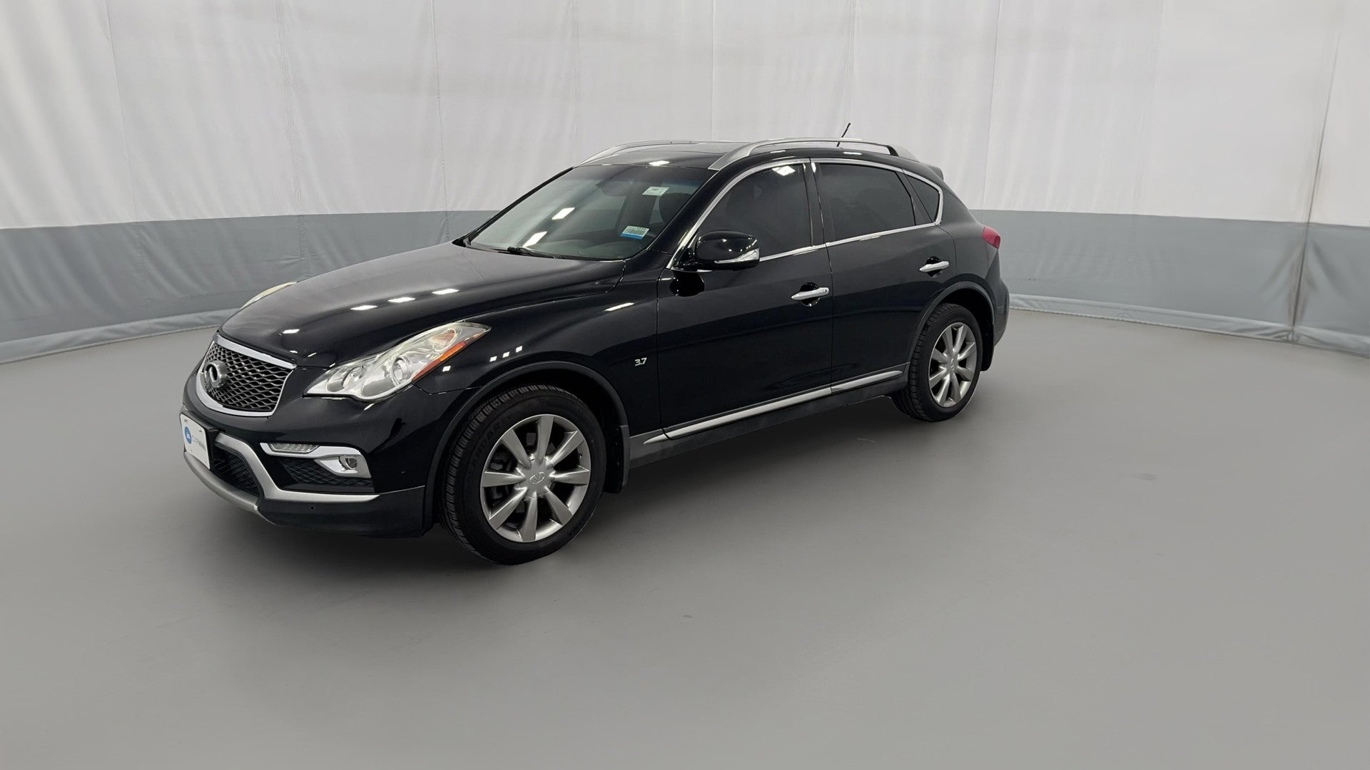 2016 INFINITI QX50 vehicle photo