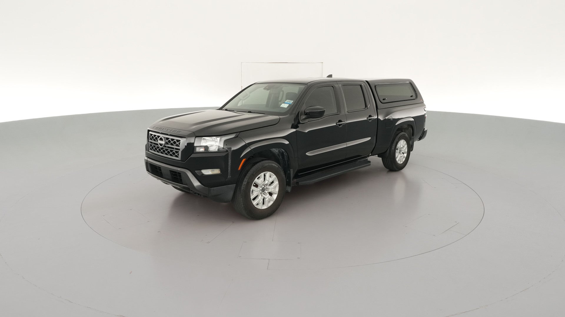 2023 Nissan Frontier Crew Cab vehicle photo