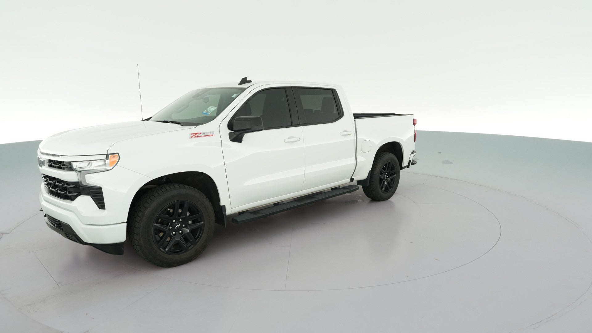 2022 Chevrolet Silverado 1500 Crew Cab vehicle photo