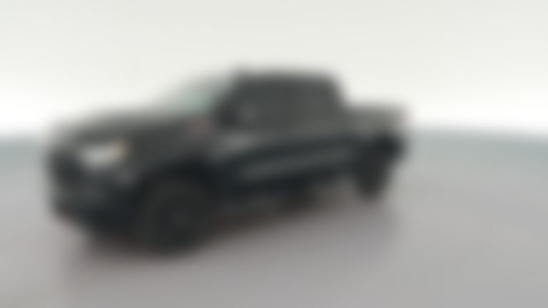 2024 Chevrolet Silverado 1500 Crew Cab vehicle photo