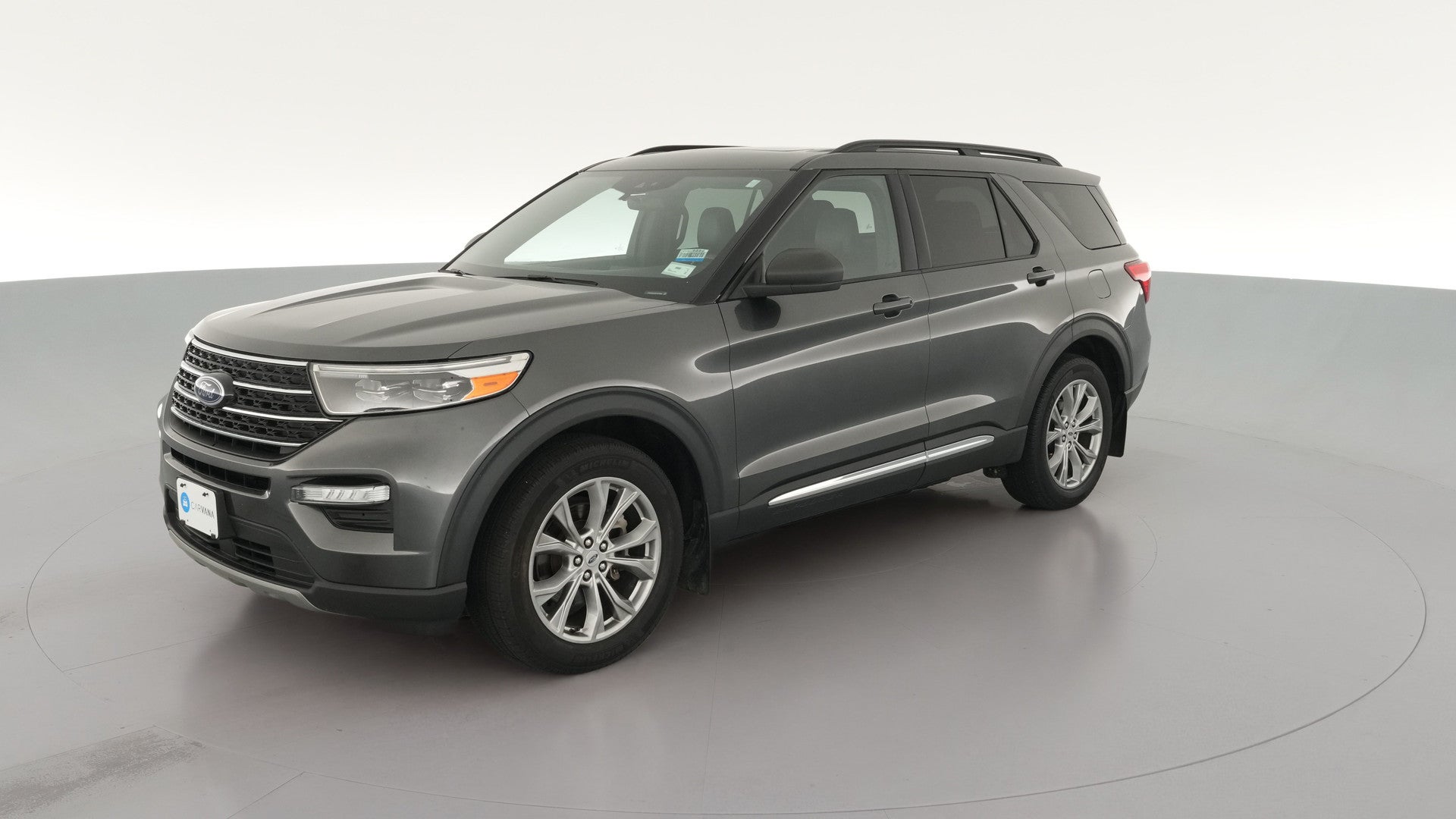 2020 Ford Explorer vehicle photo