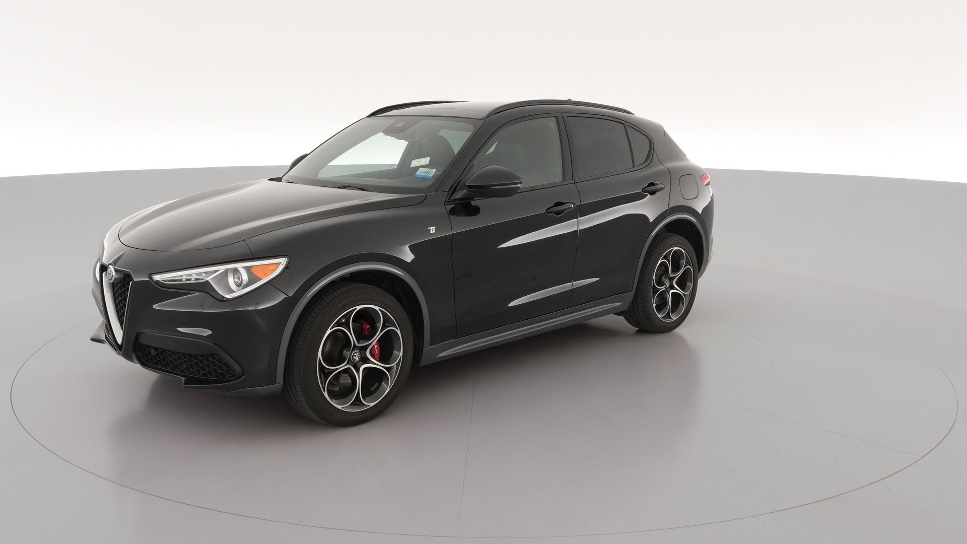 2023 Alfa Romeo Stelvio vehicle photo