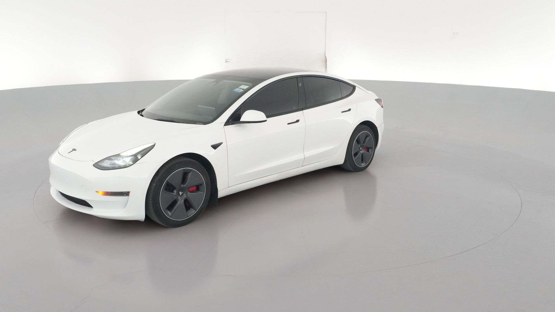 2022 Tesla Model 3 vehicle photo