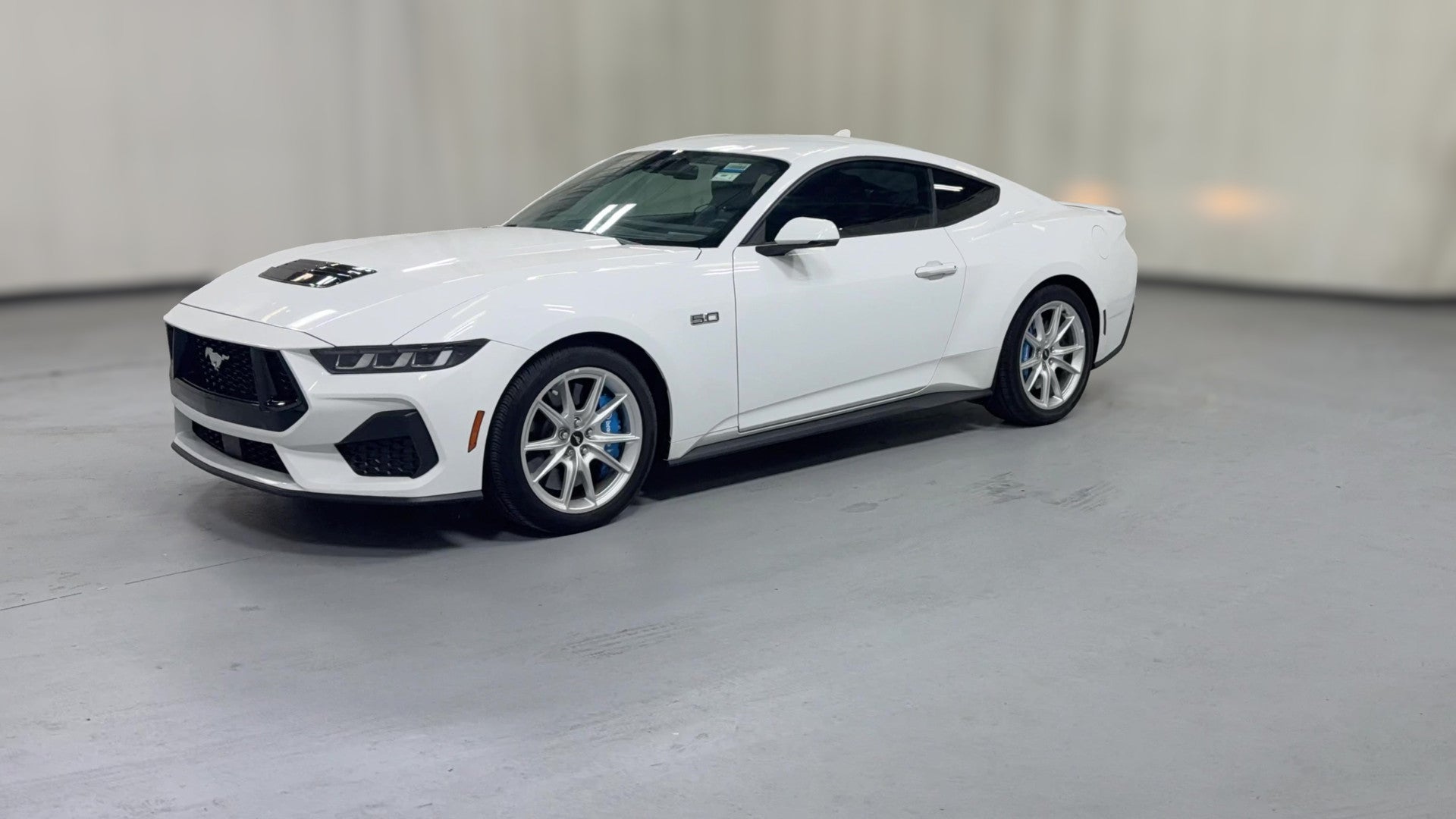 2024 Ford Mustang vehicle photo
