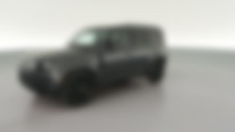 2024 Land Rover Defender 110 vehicle photo