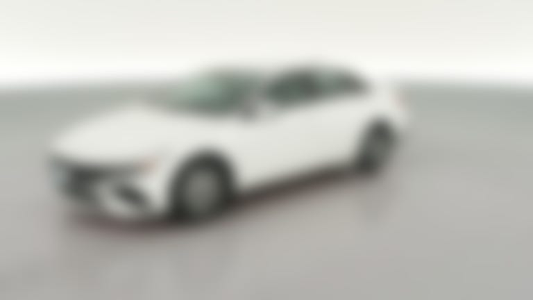 2024 Hyundai Elantra vehicle photo