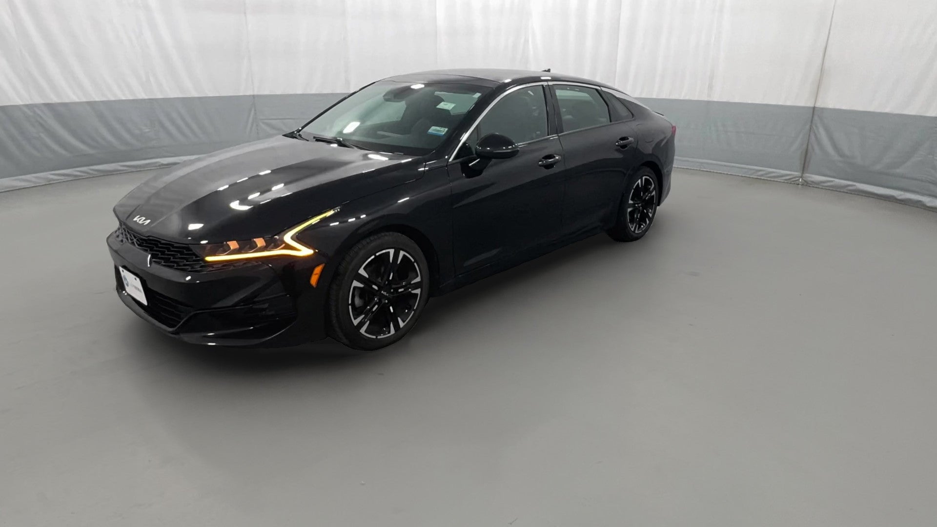 2023 Kia K5 vehicle photo