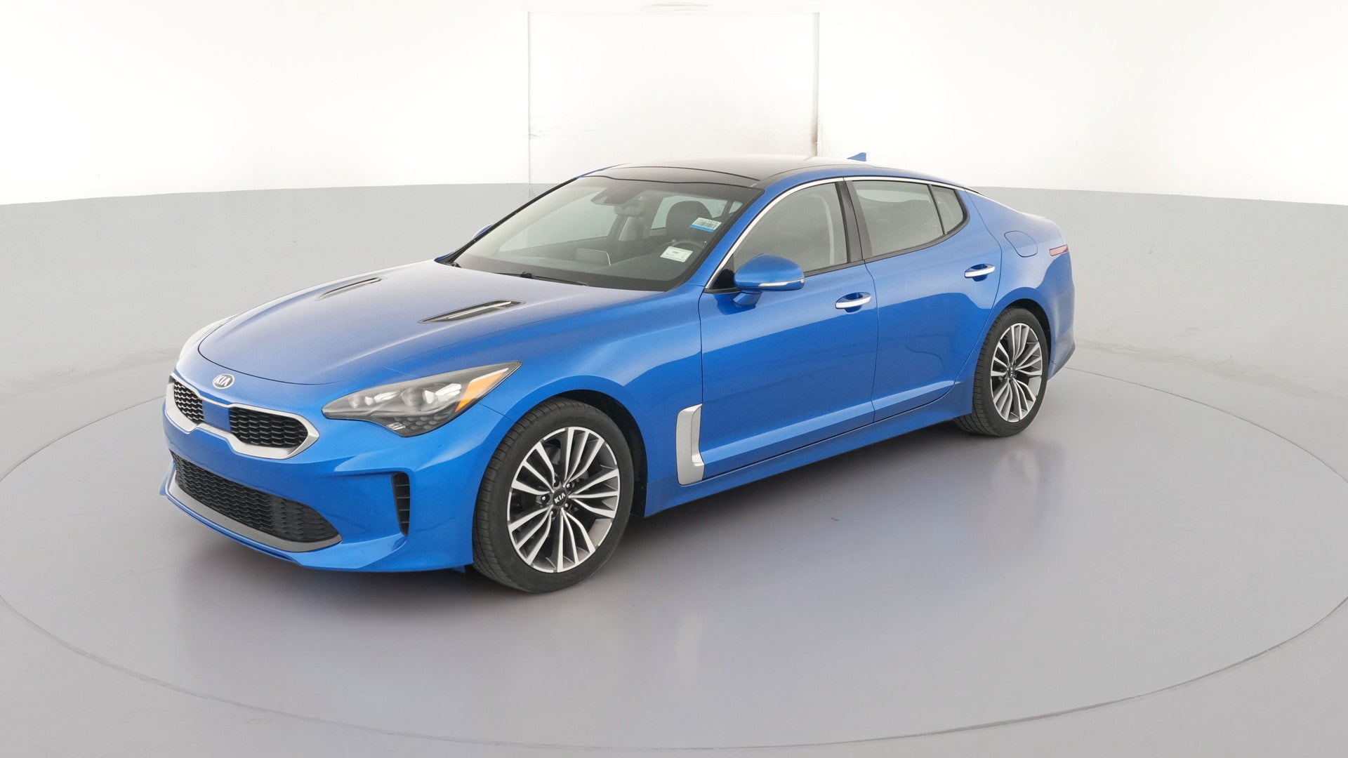 2019 Kia Stinger vehicle photo