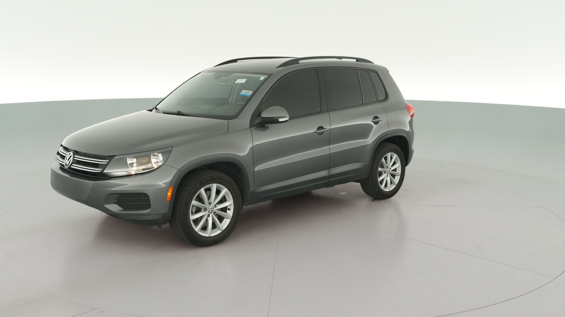 2017 Volkswagen Tiguan vehicle photo