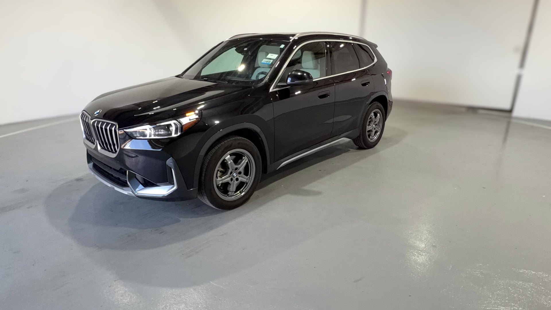 2026 BMW X1 vehicle photo