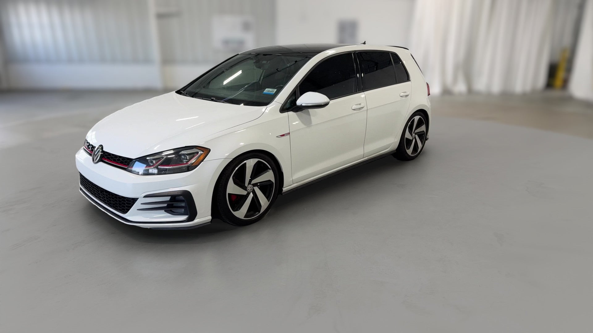 2020 Volkswagen Golf GTI vehicle photo