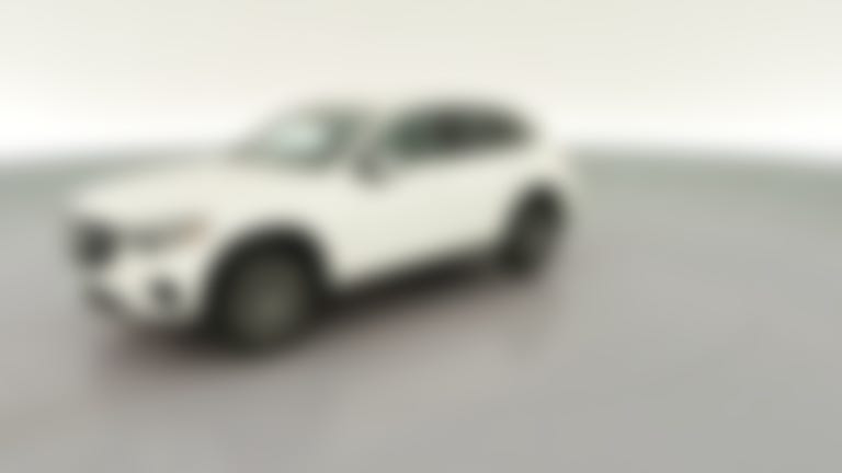 2024 Mercedes-Benz GLC vehicle photo