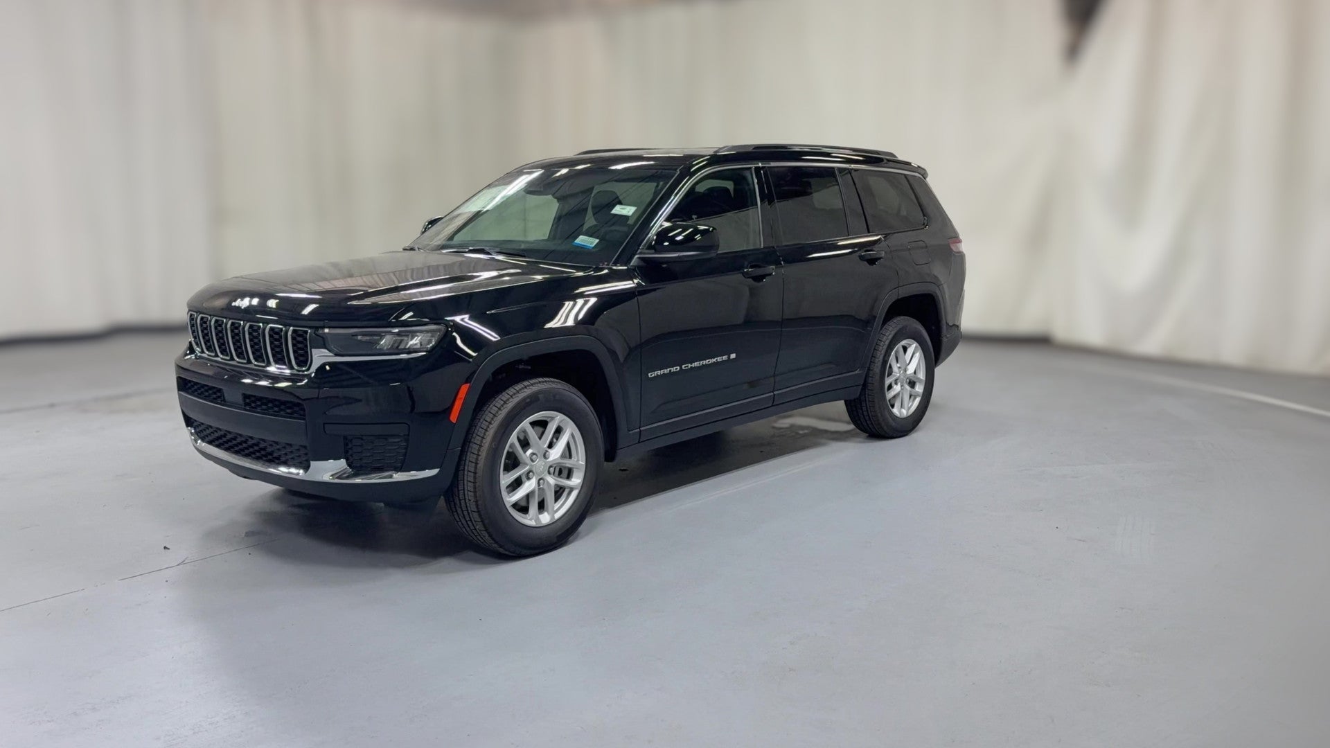 2026 Jeep Grand Cherokee L vehicle photo