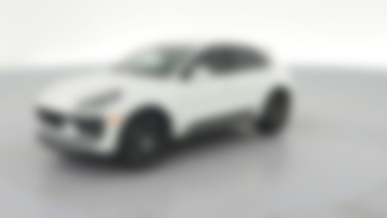 2023 Porsche Macan vehicle photo