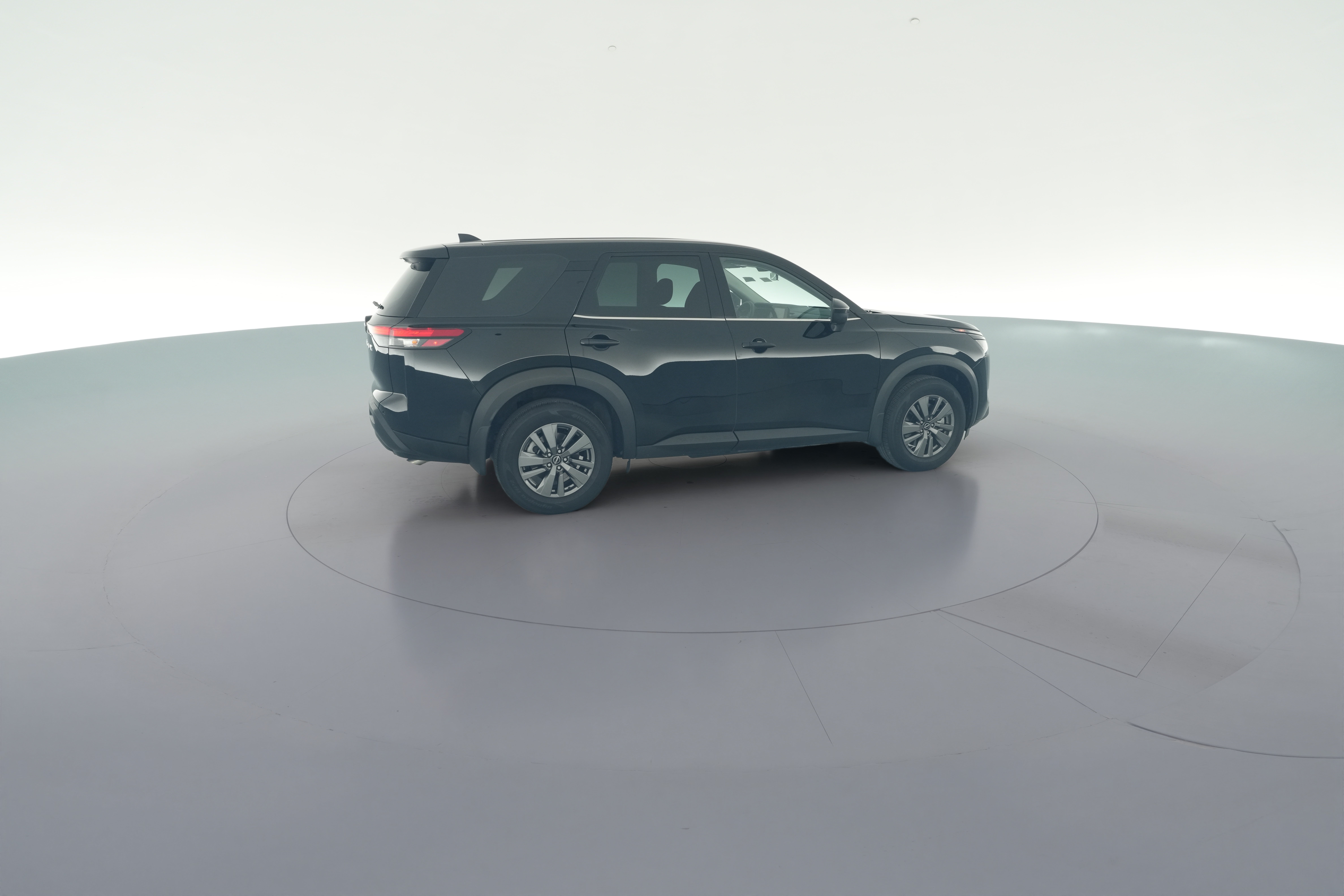 2025 Nissan Pathfinder S - Photo 31