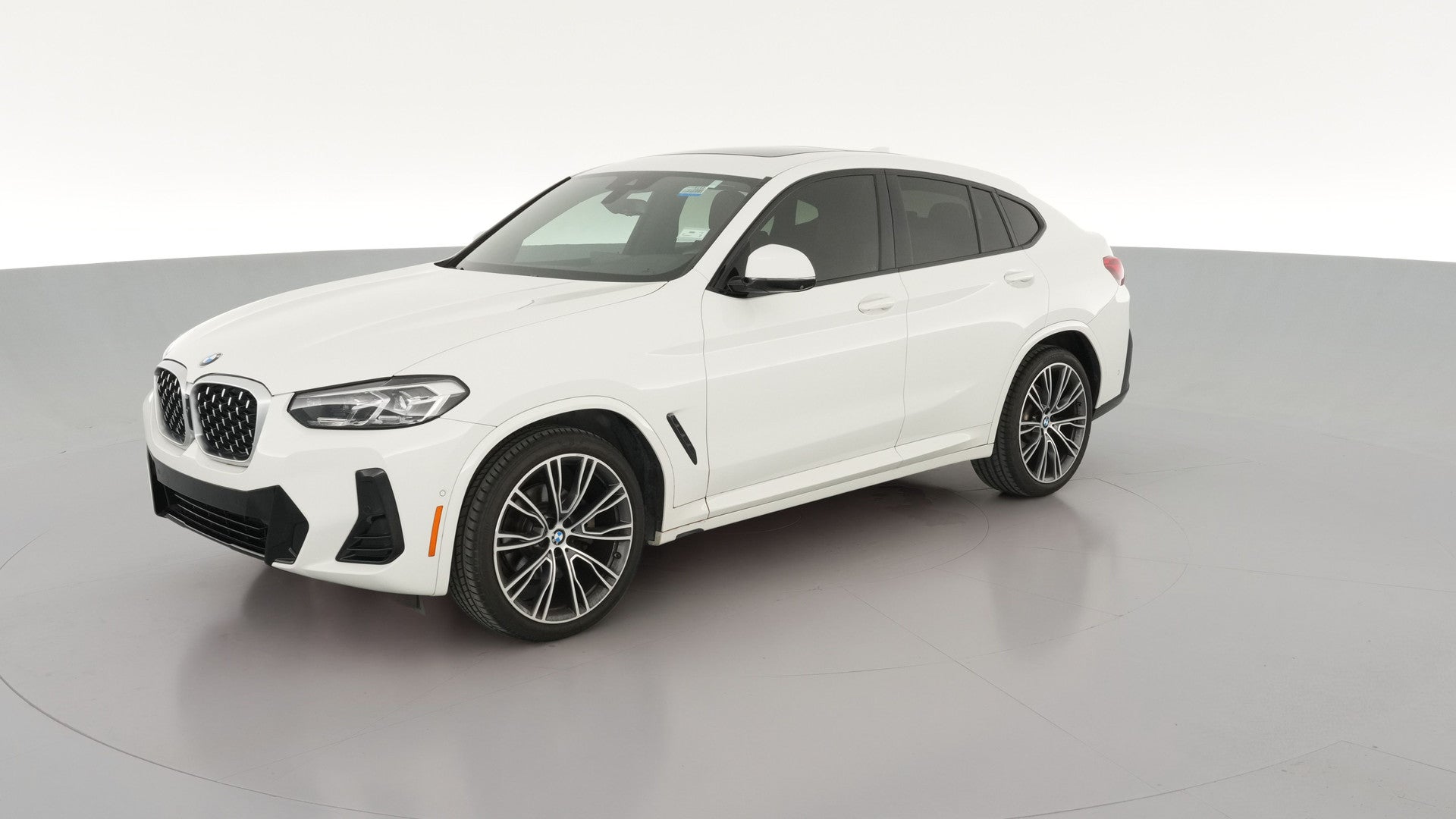 2022 BMW X4 vehicle photo