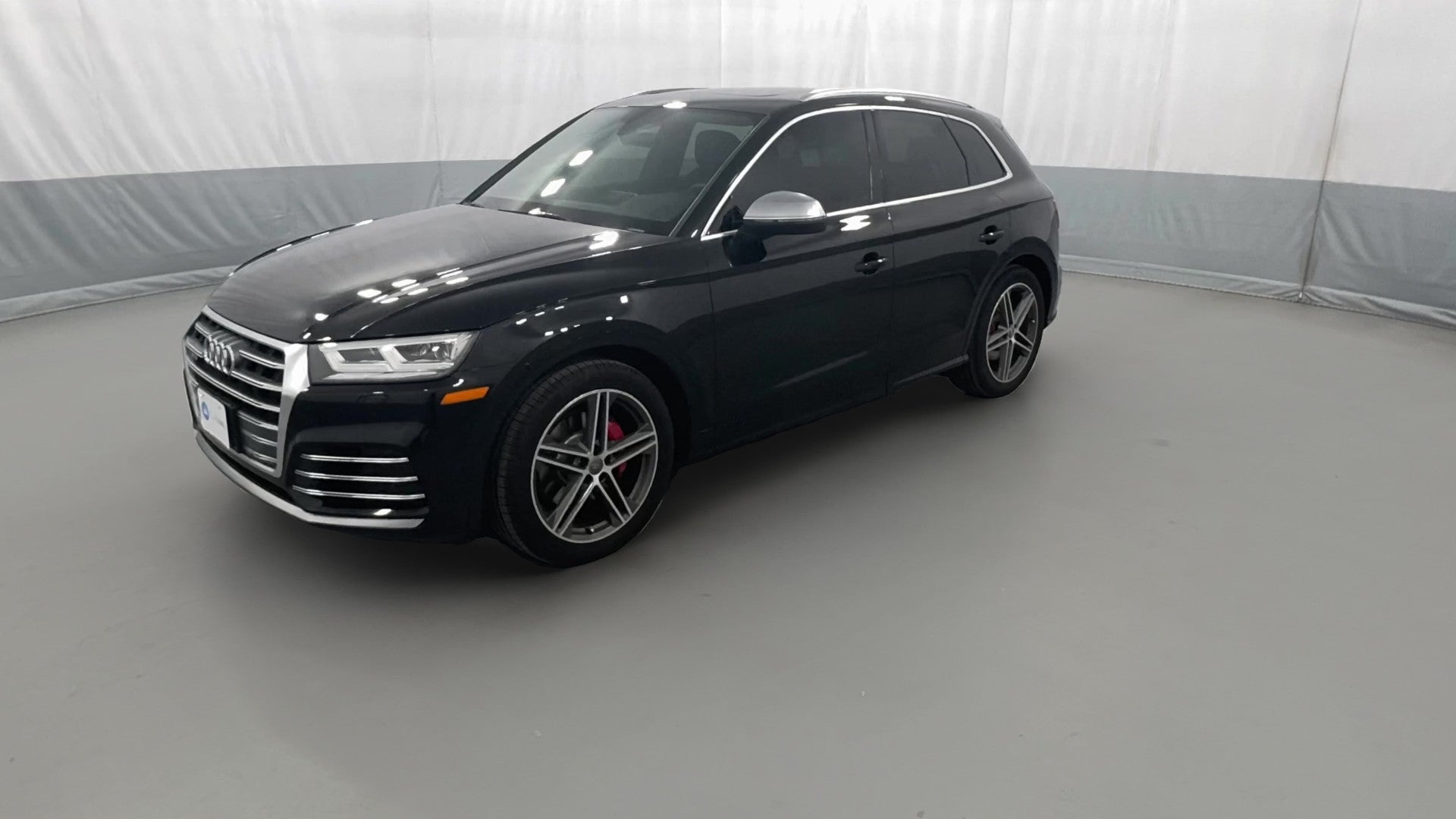 2019 Audi SQ5 vehicle photo