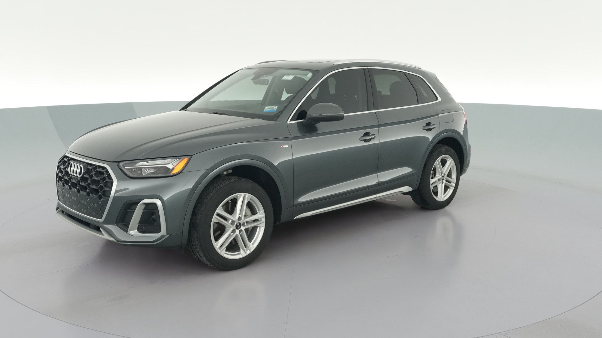 2021 Audi Q5 vehicle photo