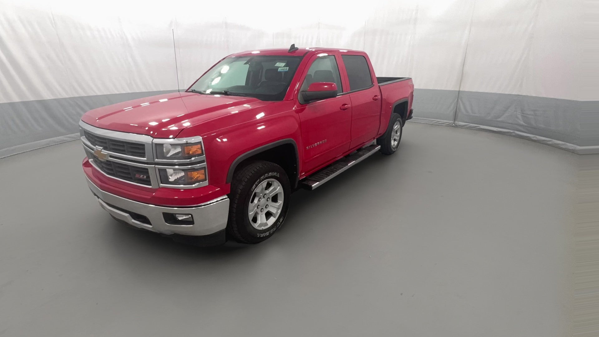 2015 Chevrolet Silverado 1500 Crew Cab vehicle photo