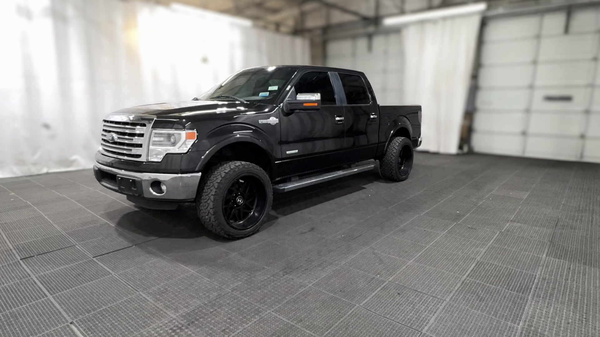 2014 Ford F150 SuperCrew Cab vehicle photo