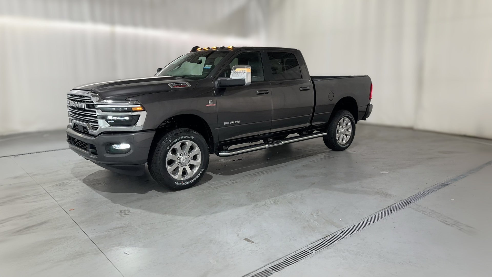 2026 Ram 2500 Crew Cab vehicle photo