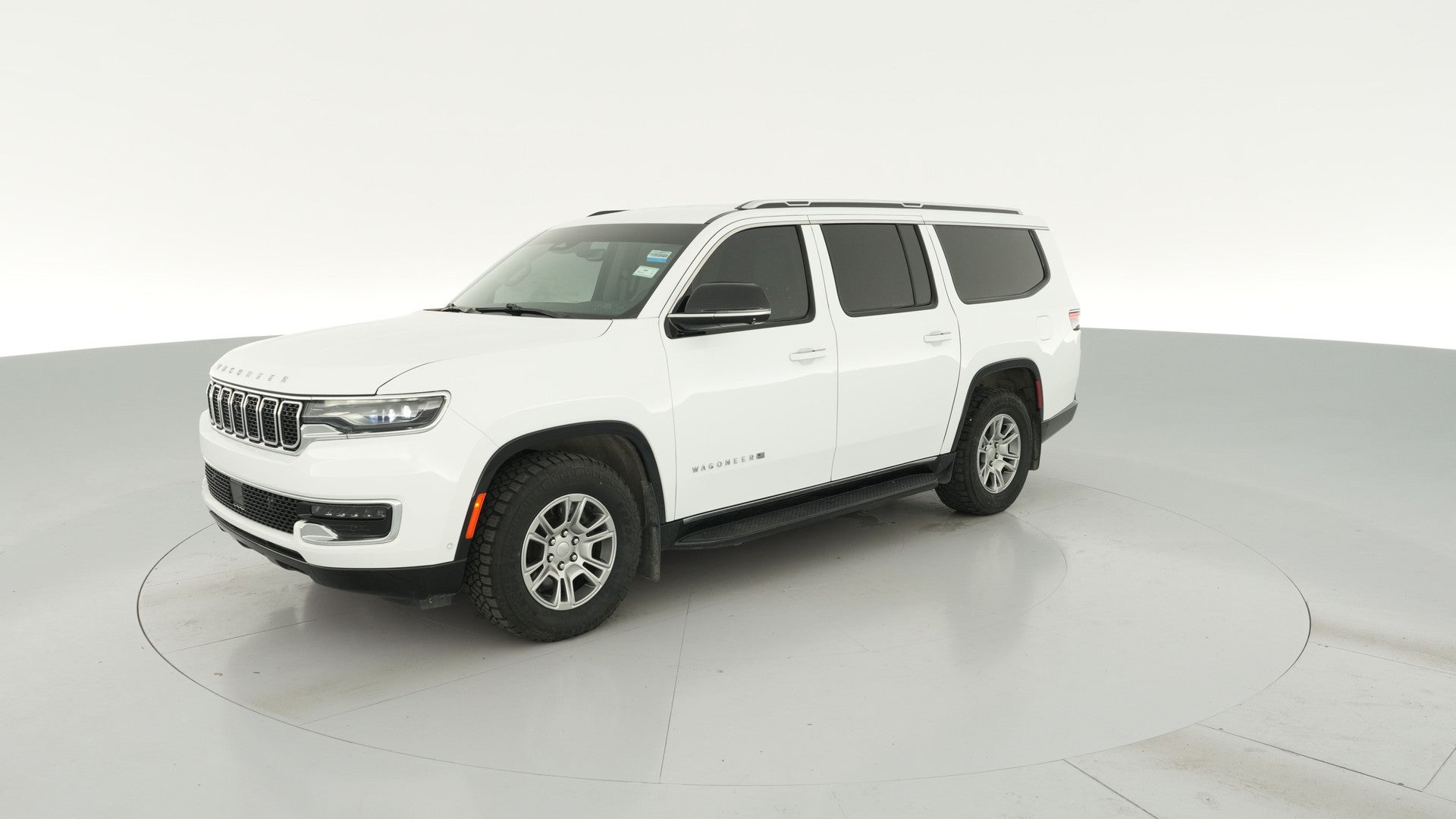 2023 Jeep Wagoneer L vehicle photo