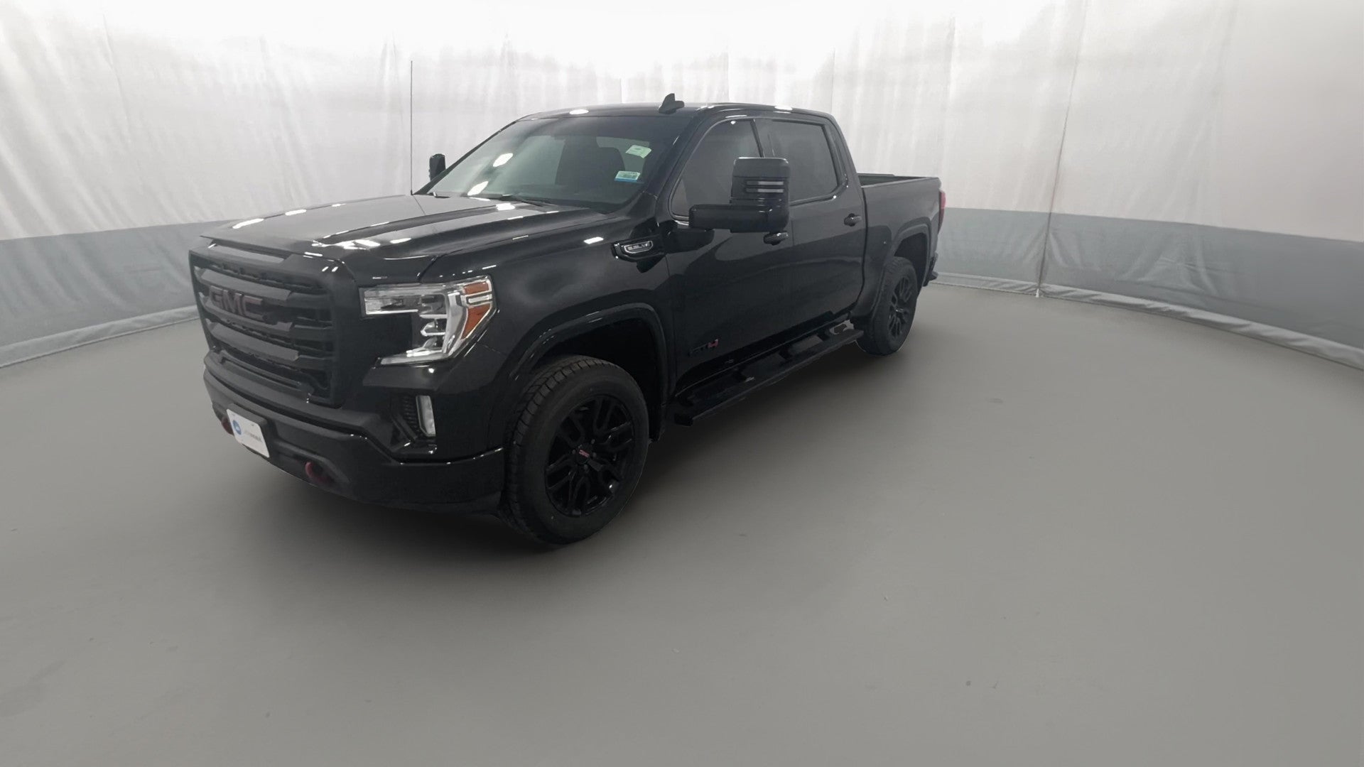 2020 GMC Sierra 1500 Crew Cab vehicle photo