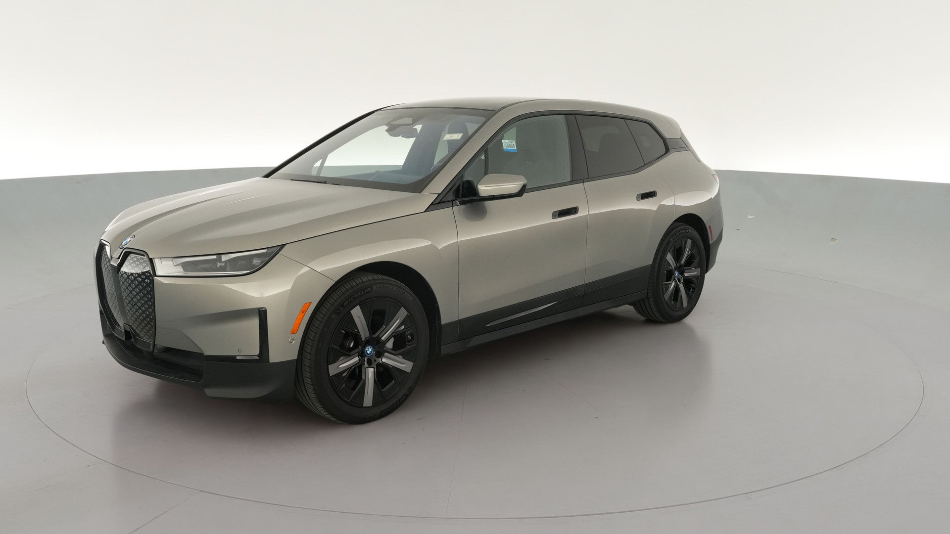 2023 BMW iX vehicle photo