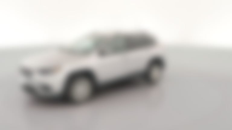 2020 Jeep Cherokee vehicle photo