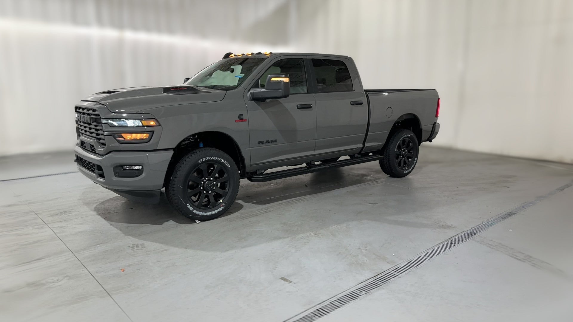 2026 Ram 2500 Crew Cab vehicle photo