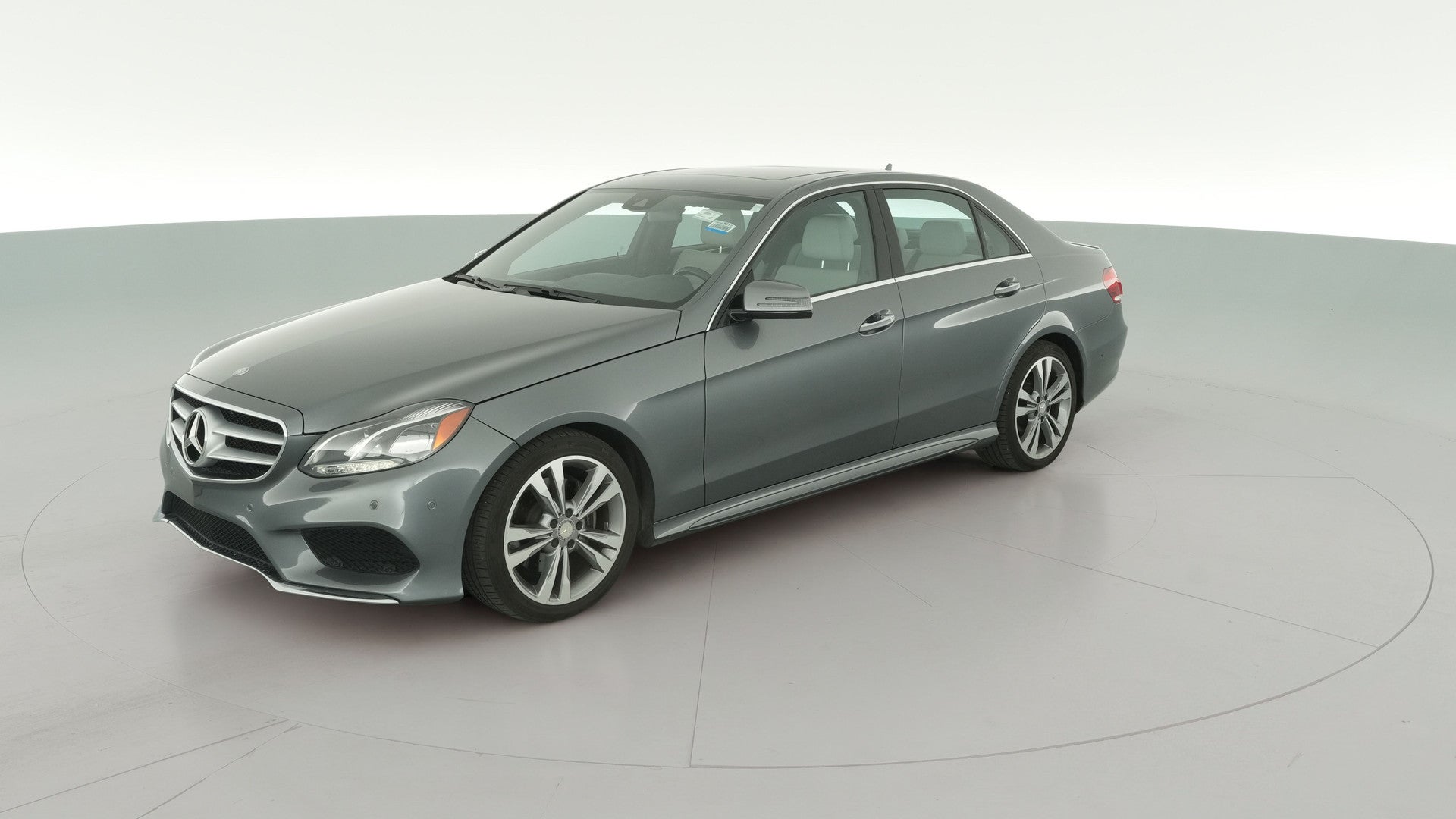 2016 Mercedes-Benz E-Class vehicle photo