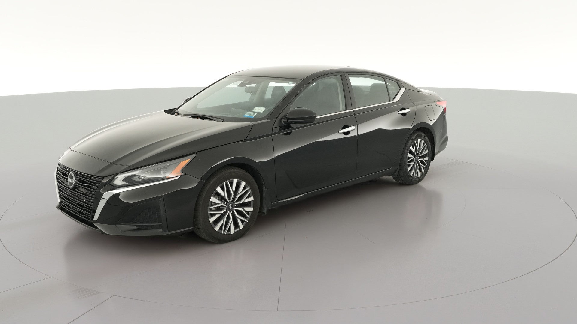2023 Nissan Altima vehicle photo